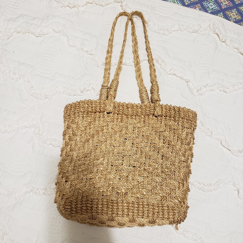 Straw bag